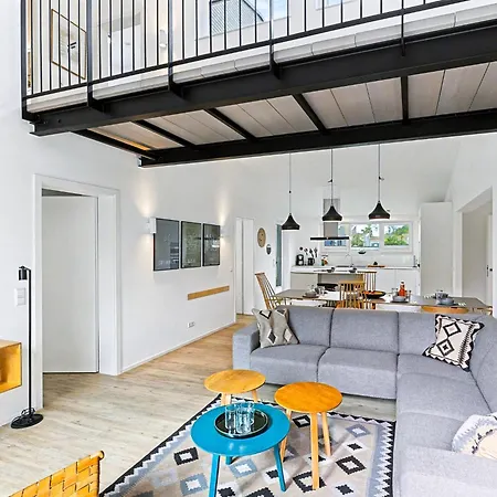 בית נופש Paradiso By Interhome *