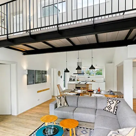 Paradiso By Interhome